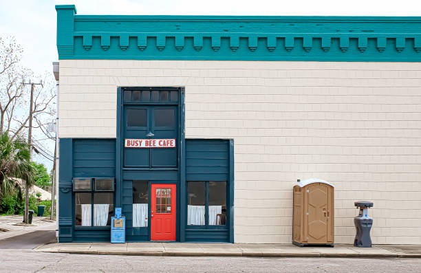 Porta potty rental for outdoor events in Galva, IL